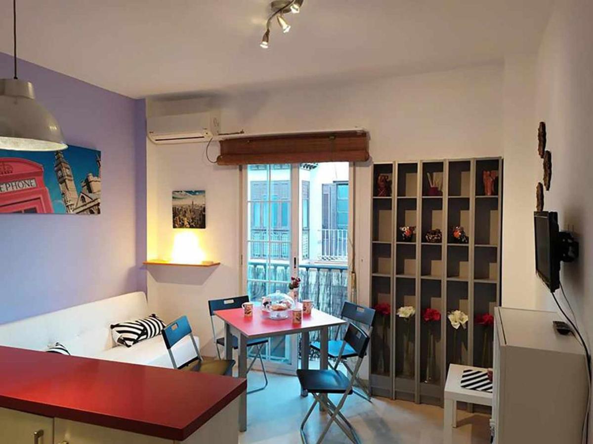 Charming Malaga Stay Walk To Top Sights Eksteriør bilde